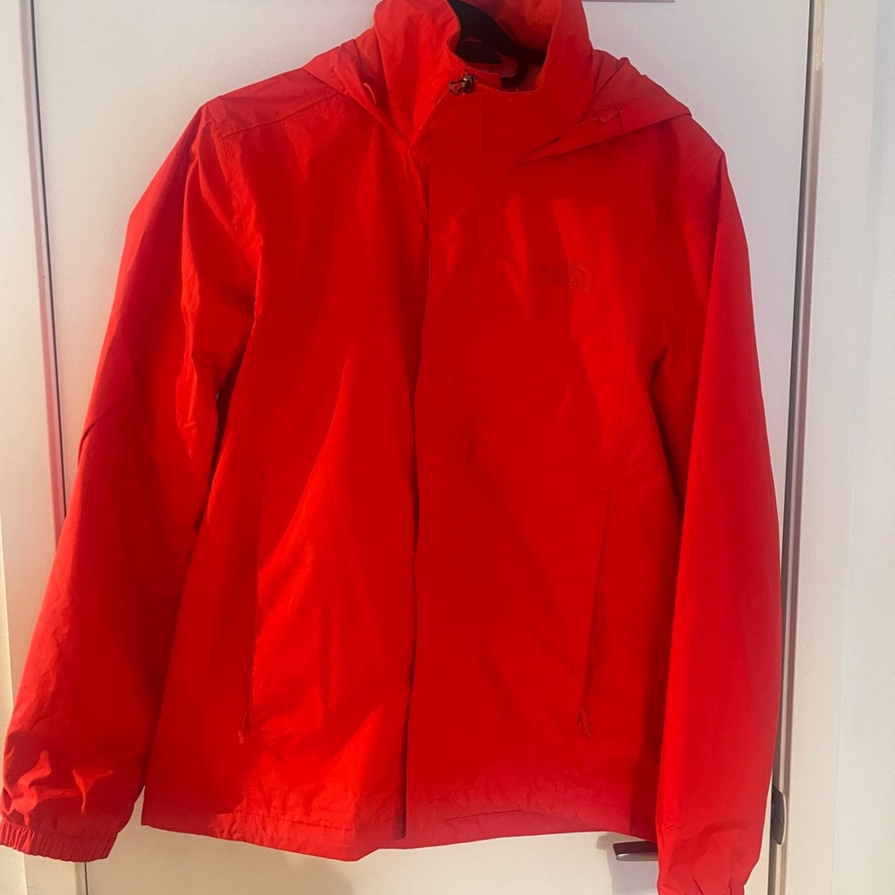 The North Face Resolve 2 Rain Jacket Medium